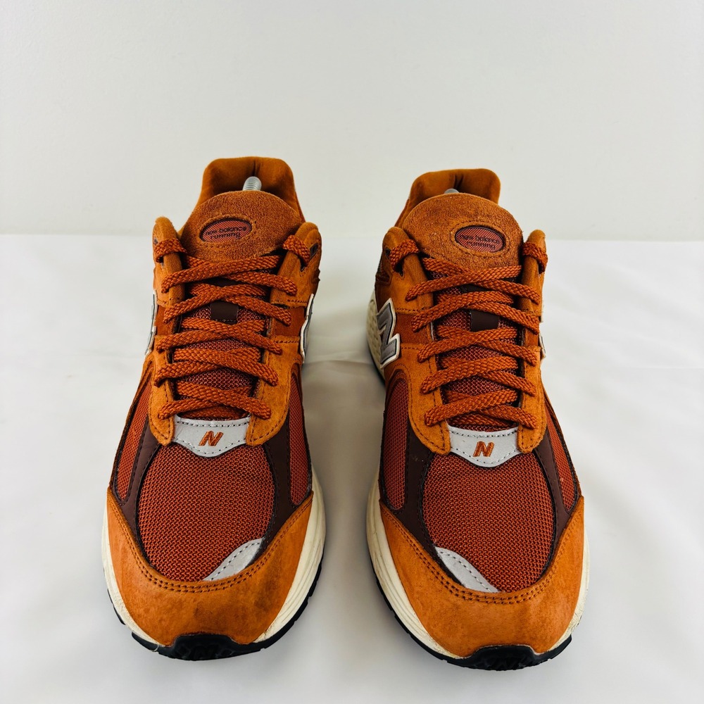 New Balance 2002R Men's Sz 9 Sneakers Rust Orange Suede Athletic Running Shoes - Picture 5 of 12